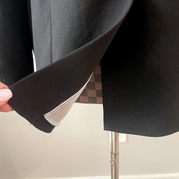 Larry Levine Ladies Blazer Black Stretch Large 1-Button Jacket Suit Workwear - Picture 10 of 10